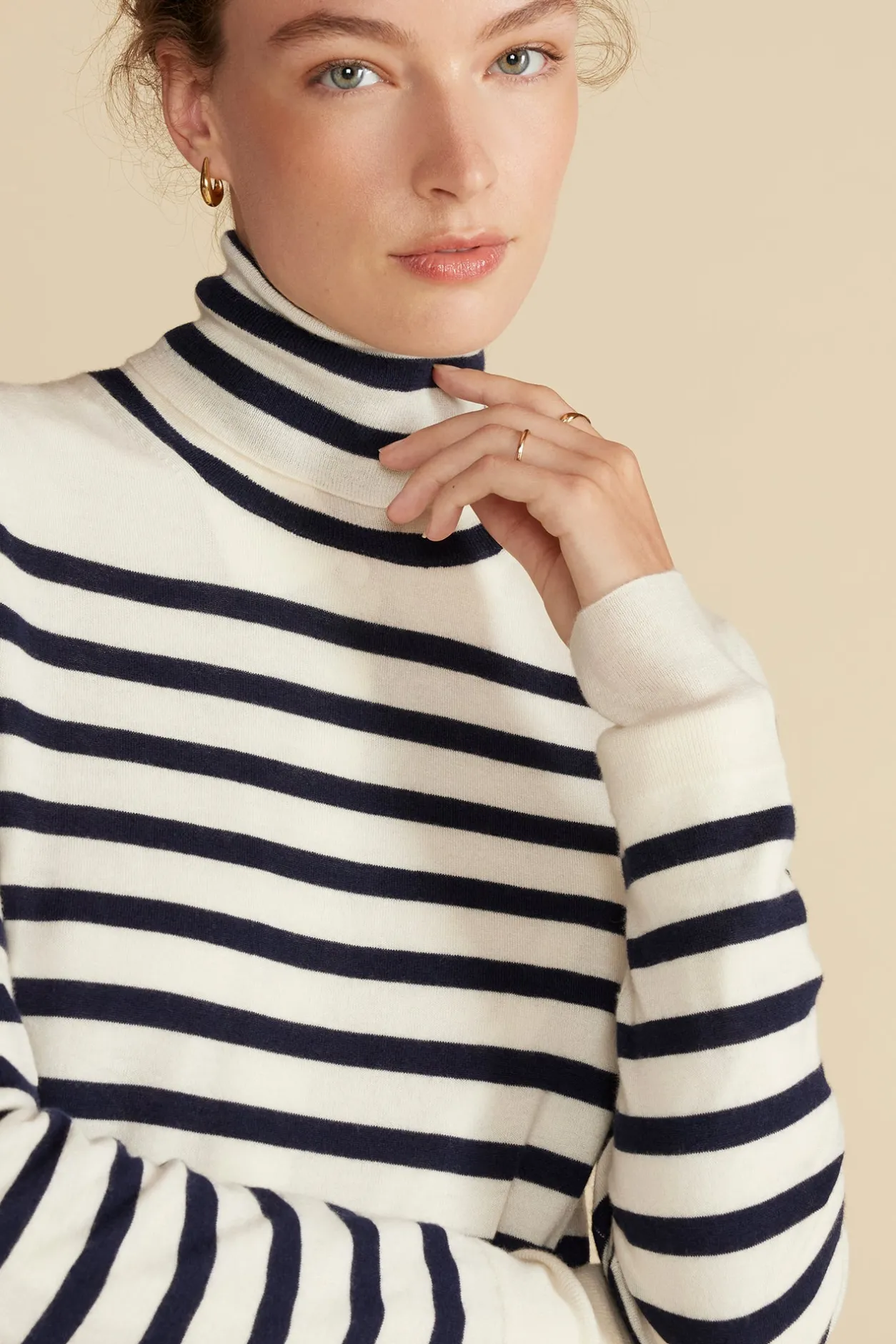 Amour Vert Sweaters & Cardigans | Clearance*Carrie Turtleneck Cashmere Sweater