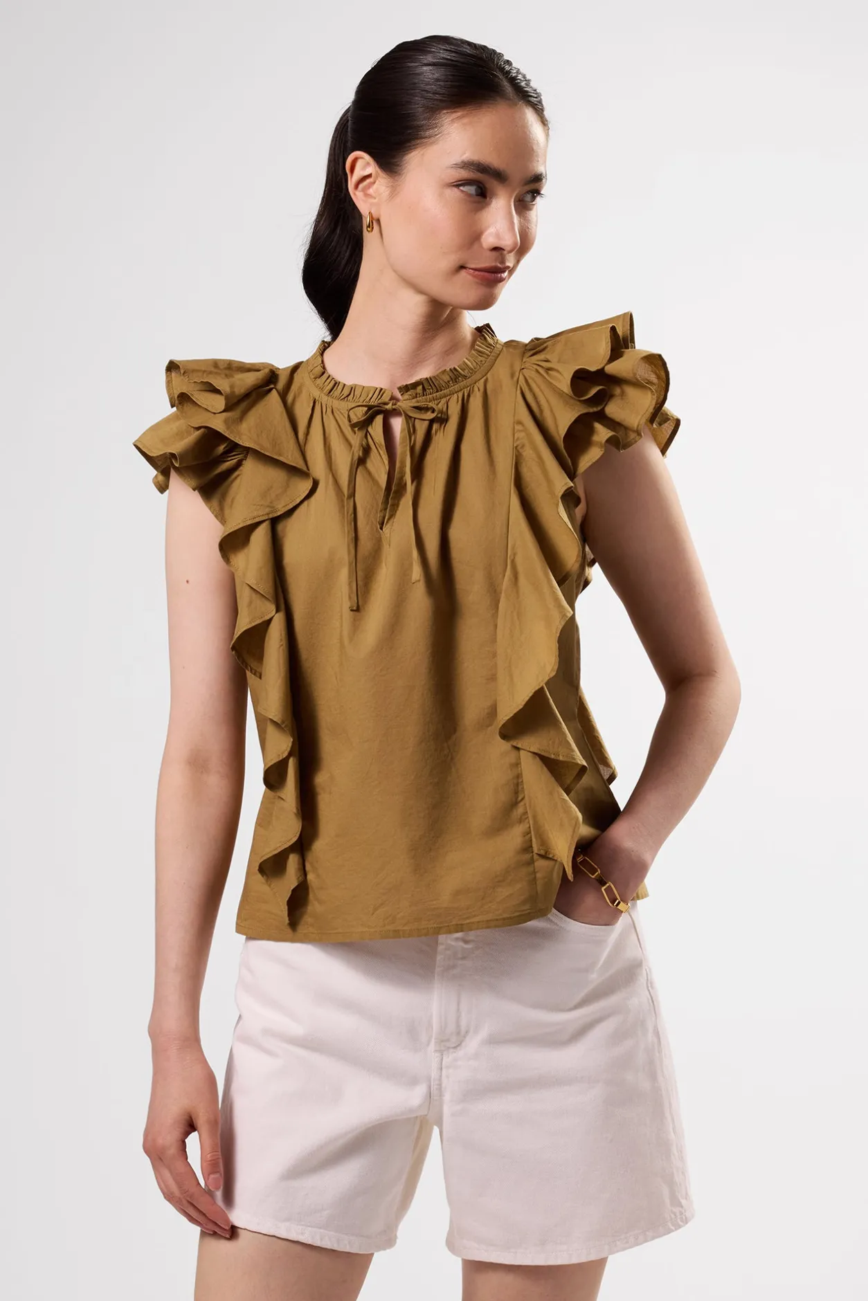 Amour Vert Tops | Clearance*Ruffle Sleeve Top