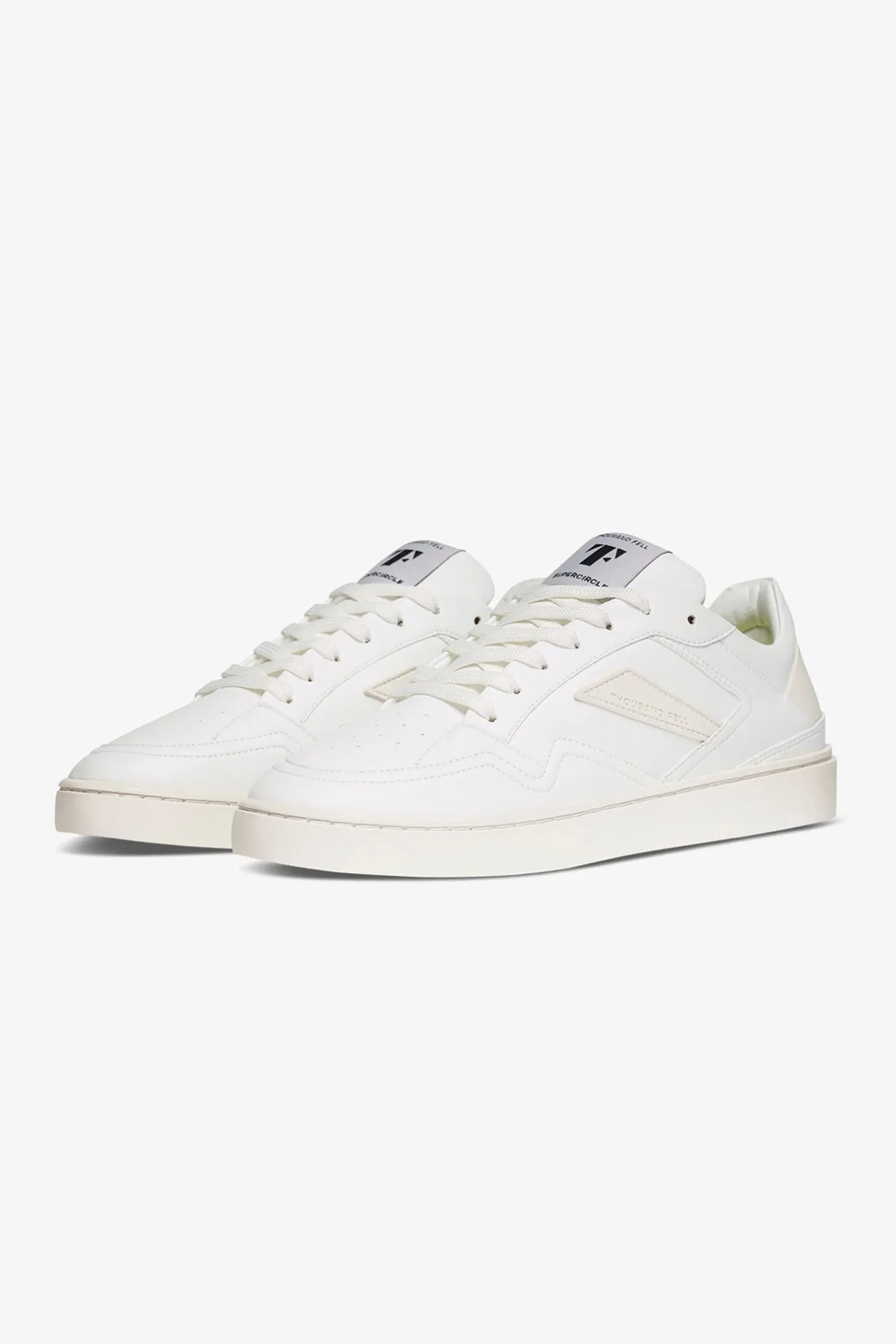 Amour Vert Shoes*Thousand Fell Court Sneaker