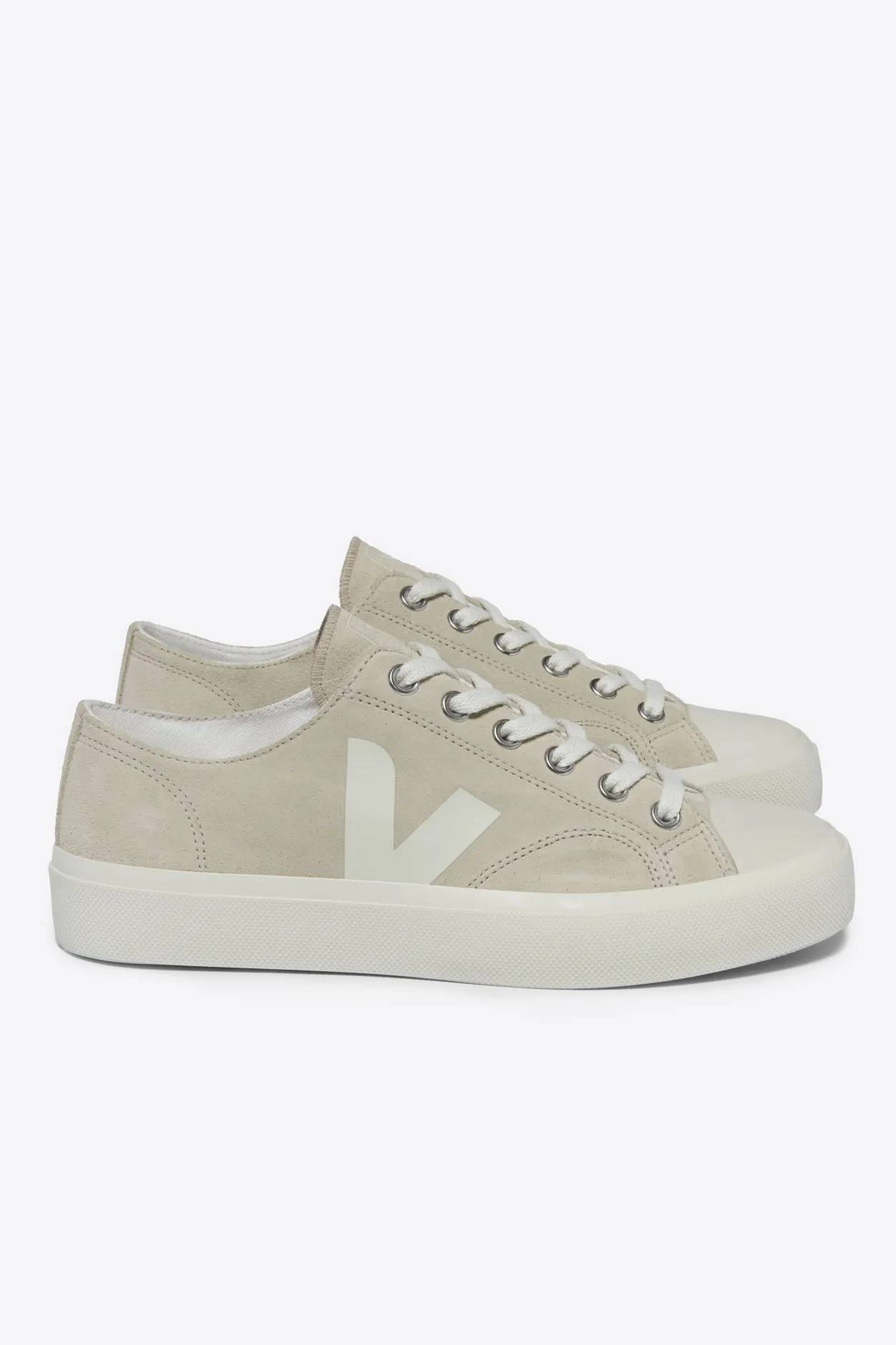 Amour Vert Shoes*Veja Wata II Low Suede Sneaker